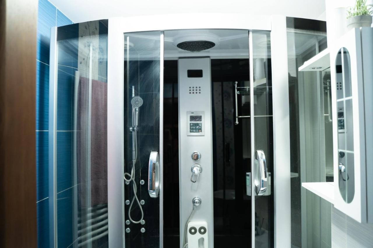 Apartament Luxury Daire Gura Humorului Dış mekan fotoğraf
